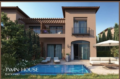 Townhouse for sale in Village West
