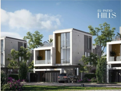 Townhouse middle for sale in El Patio Hills with 3 bedrooms
